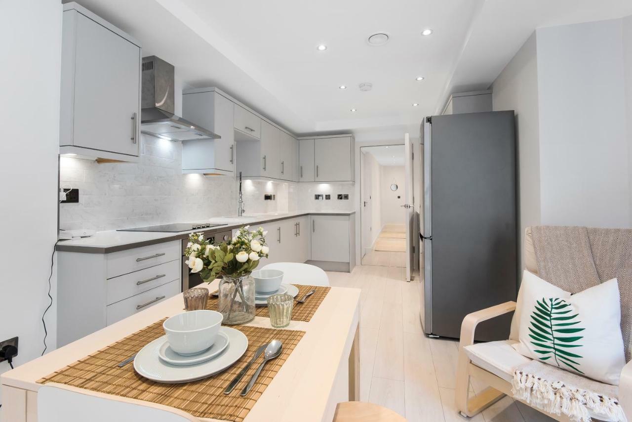 Apartment Wharf - Macarena Apartments ลอนดอน ภายนอก รูปภาพ
